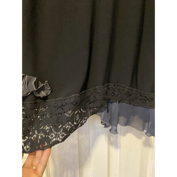 Concubine Women’s Long Black Lace Top Sz L Whimsigoth Witchy Artsy Stretchy Slim - Picture 3 of 13